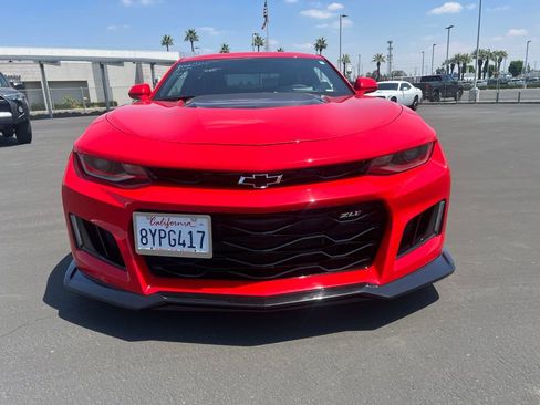 Used 2018 Chevrolet Camaro ZL1 RWD image 2