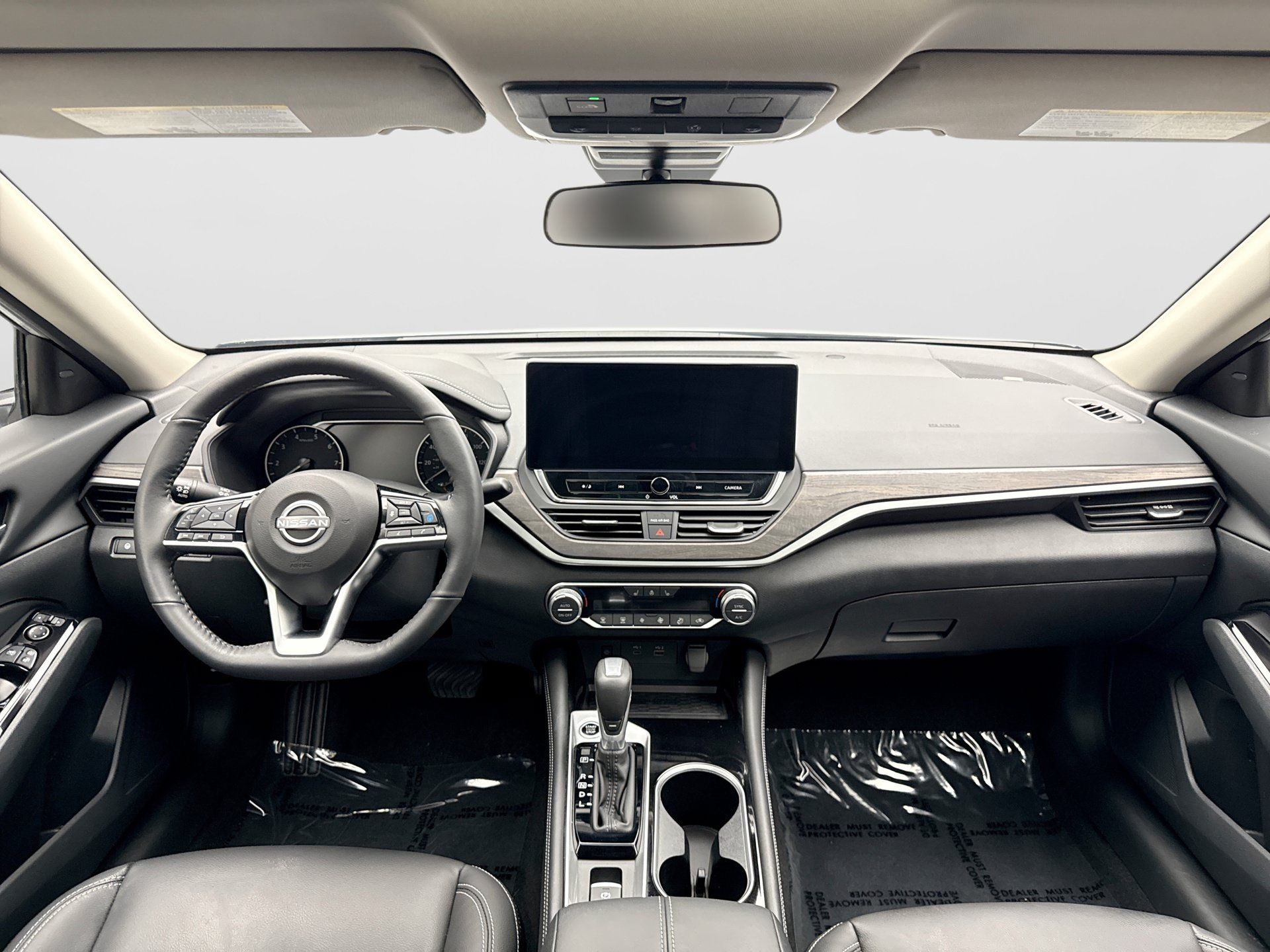 Used 2024 Nissan Altima 2.5 SL FWD image 14