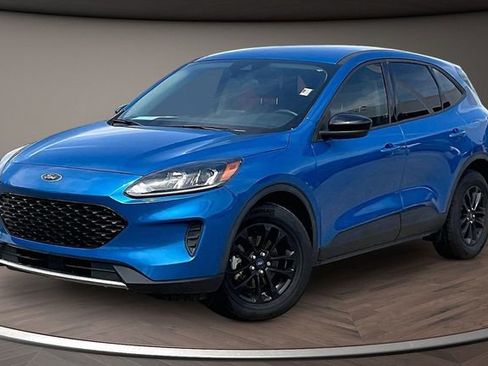 Used 2020 Ford Escape SE Sport FWD image 1