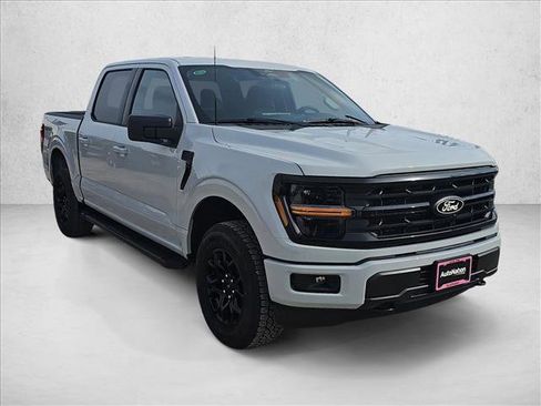 New 2026 Ford F150 XLT w/ XLT Black Appearance Package image 7