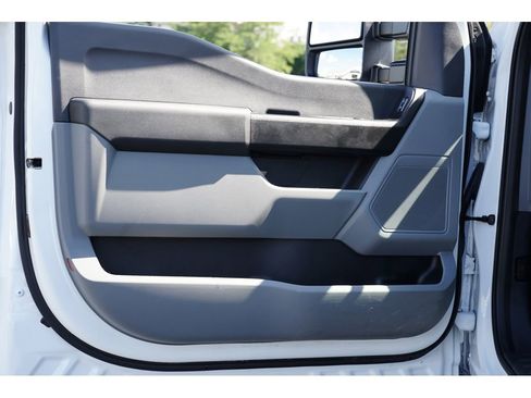 Used 2024 Ford F250 XL image 14