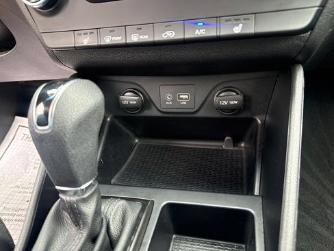 Used 2020 Hyundai Tucson Value AWD/4WD image 24