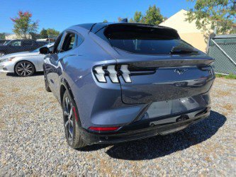 Used 2021 Ford Mustang Mach-E Premium RWD image 5