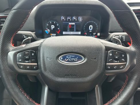 Certified 2025 Ford Ranger Raptor AWD/4WD image 23