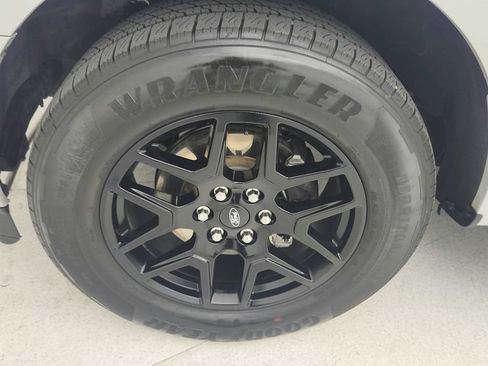Used 2024 Ford F150 STX w/ STX Black Appearance Package RWD image 27