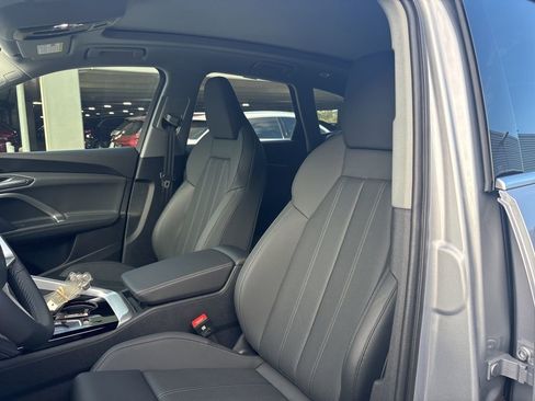 New 2025 Audi Q5 2.0T Premium Plus image 11