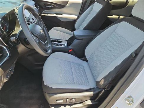 Used 2022 Chevrolet Equinox LT FWD image 21