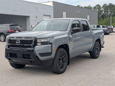 New 2026 Nissan Frontier SV image 7