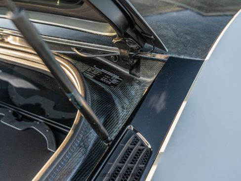 Used 2016 BMW i8 image 52