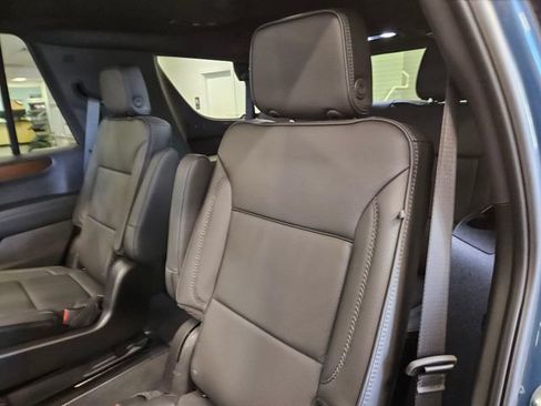 New 2026 GMC Yukon Denali w/ Sun & Power Step Package AWD/4WD image 17