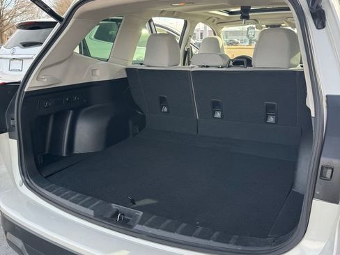 Used 2021 Subaru Forester Premium image 39