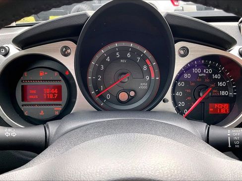 Used 2014 Nissan 370Z Touring w/ Sport Package image 16