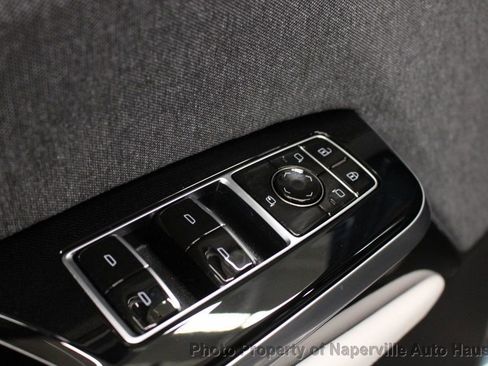 Used 2025 Cadillac Escalade ESV Sport Platinum w/ LPO, ONYX Package image 12