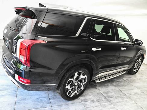 Used 2022 Hyundai Palisade Calligraphy w/ Cargo Package AWD/4WD image 6