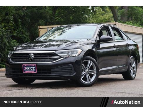 Used 2024 Volkswagen Jetta SE FWD image 1
