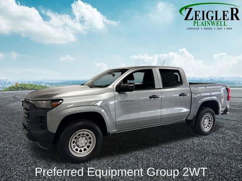 Used 2023 Chevrolet Colorado W/T image 3