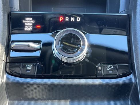 New 2025 Jeep Grand Cherokee Limited 4xe image 19