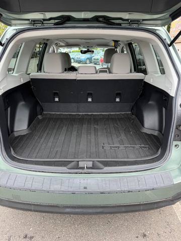 Used 2018 Subaru Forester 2.5i Premium w/ All-Weather Package AWD/4WD image 6