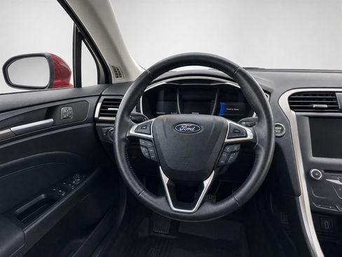 Certified 2019 Ford Fusion Titanium FWD image 15