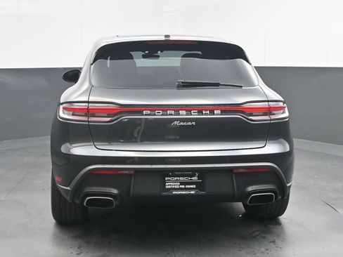 Certified 2023 Porsche Macan AWD/4WD image 6