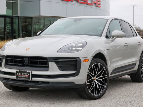 Certified 2026 Porsche Macan image 10