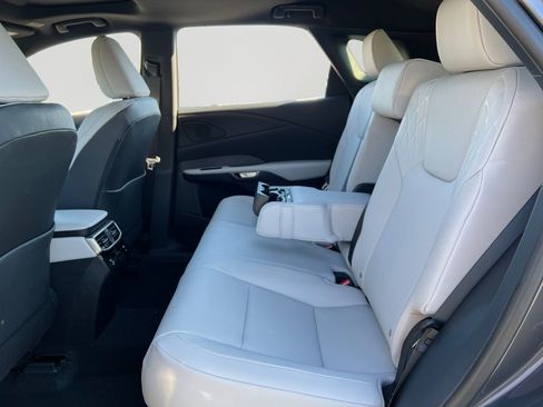 New 2026 Lexus RX 350 Premium image 8