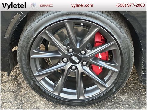 Used 2023 Cadillac CT4 V w/ Technology Package image 7