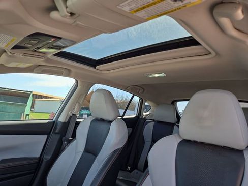 Used 2021 Subaru Crosstrek 2.5i Limited w/ Moonroof Package 2 AWD/4WD image 31