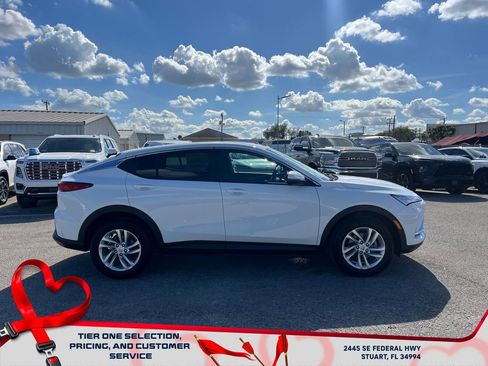 New 2026 Buick Envista Preferred w/ Convenience I Package image 8