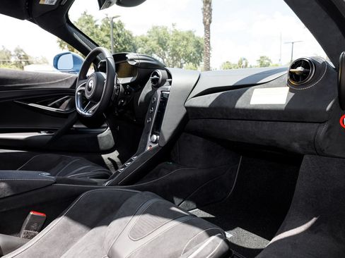 New 2027 McLaren 750S RWD image 54