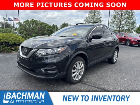 Used 2020 Nissan Rogue Sport SV image 10