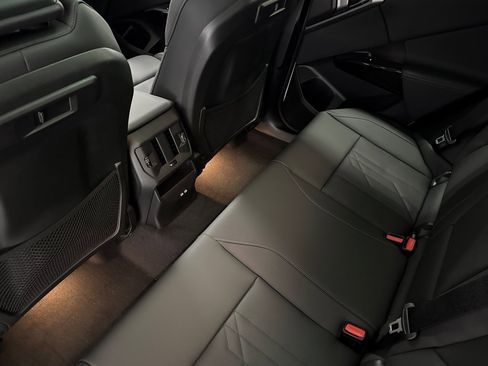 Used 2026 BMW X3 xDrive30 w/ Convenience Package image 22