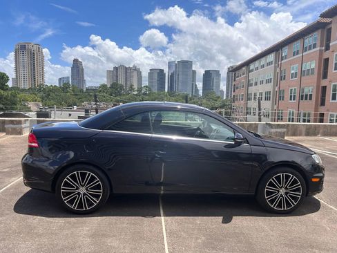 Used 2013 Volkswagen Eos FWD image 14
