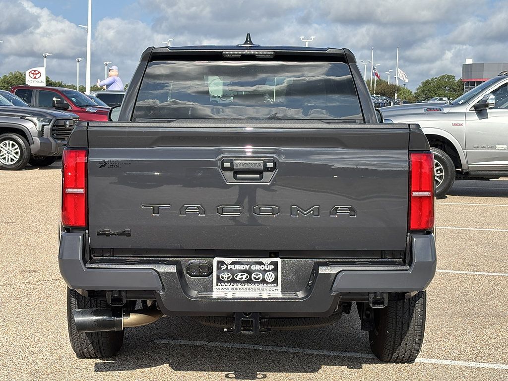Certified 2026 Toyota Tacoma SR5 AWD/4WD image 7