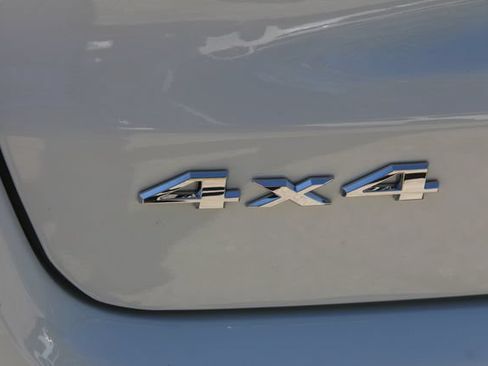 Used 2026 Jeep Compass Limited AWD/4WD image 11