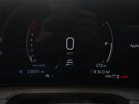 Used 2024 Cadillac XT4 Premium Luxury image 28