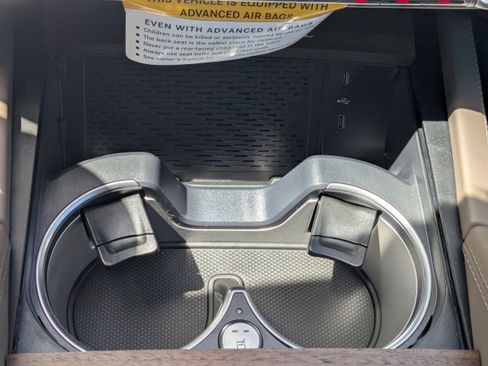 New 2026 Mercedes-Benz GLE 63 AMG S image 26