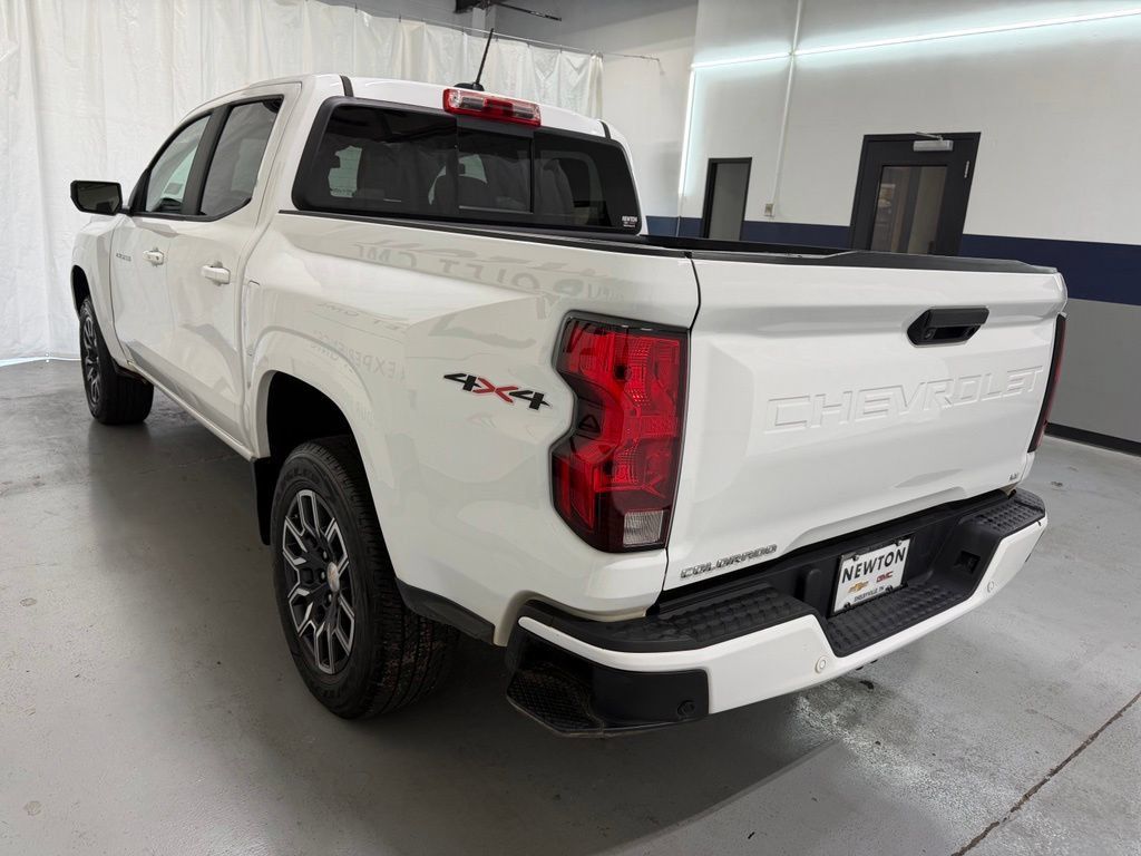 Used 2023 Chevrolet Colorado LT w/ LT Convenience Package II AWD/4WD image 37
