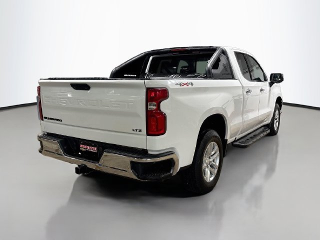 Used 2019 Chevrolet Silverado 1500 LTZ AWD/4WD image 3