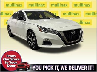 Used 2020 Nissan Altima 2.5 SR w/ Premium Package FWD video 2