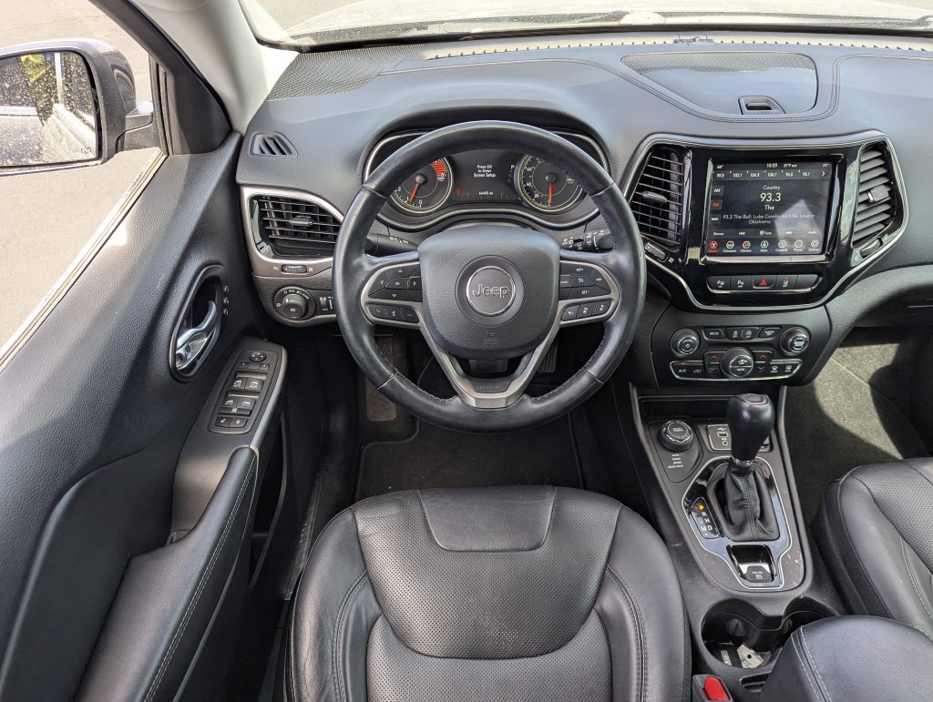 Used 2021 Jeep Cherokee Limited AWD/4WD image 28