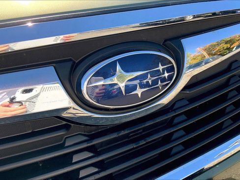 Used 2021 Subaru Forester Limited AWD/4WD image 32