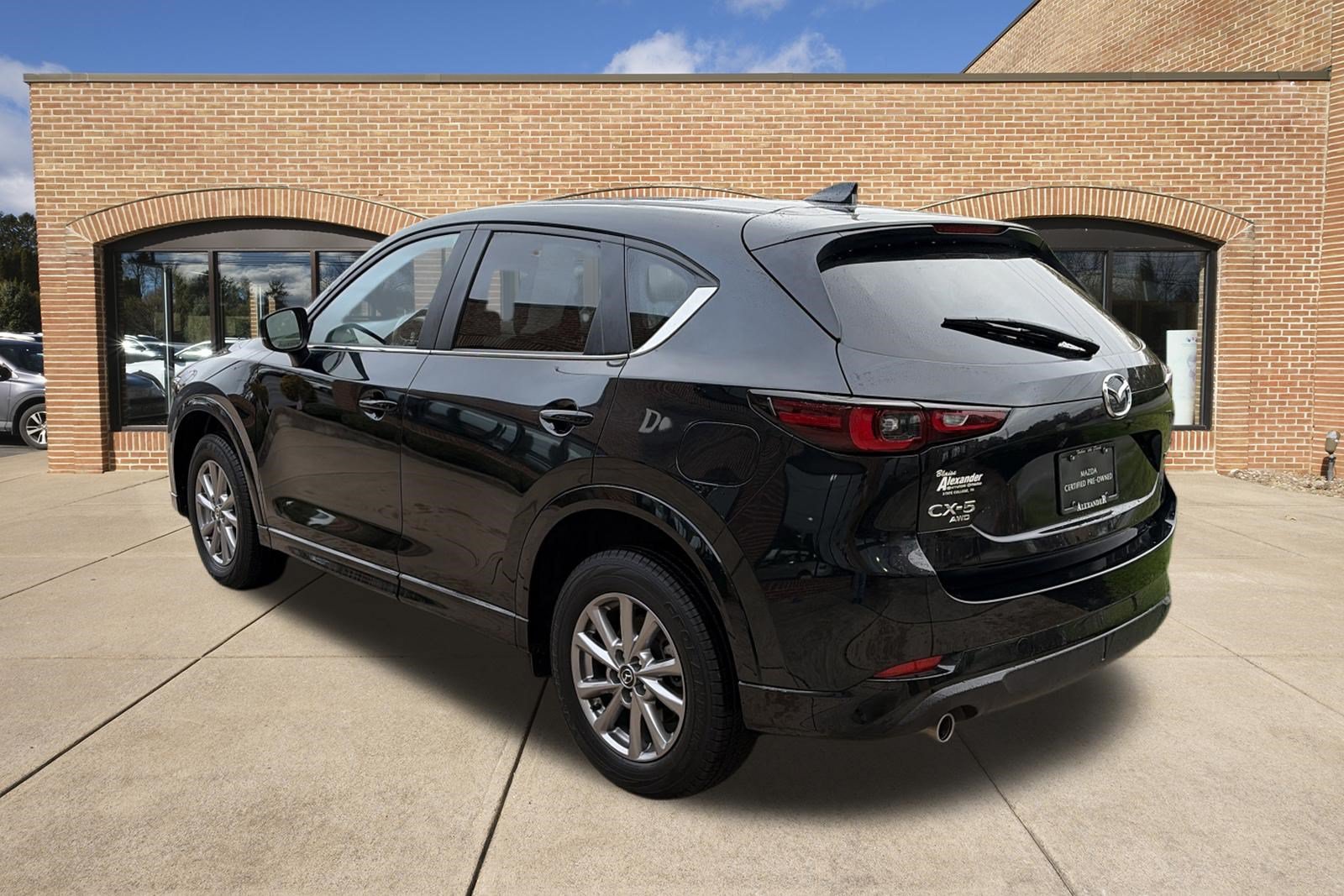 Used 2025 MAZDA CX-5 AWD 2.5 S w/ Preferred Package image 6