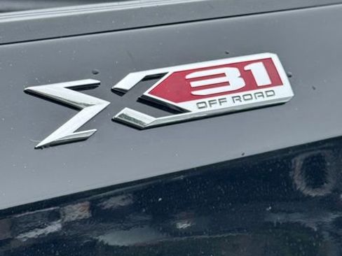 Used 2020 GMC Sierra 1500 Elevation AWD/4WD image 12
