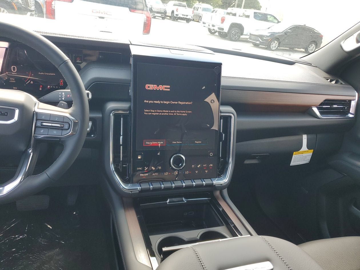 New 2026 GMC Yukon Denali RWD image 14