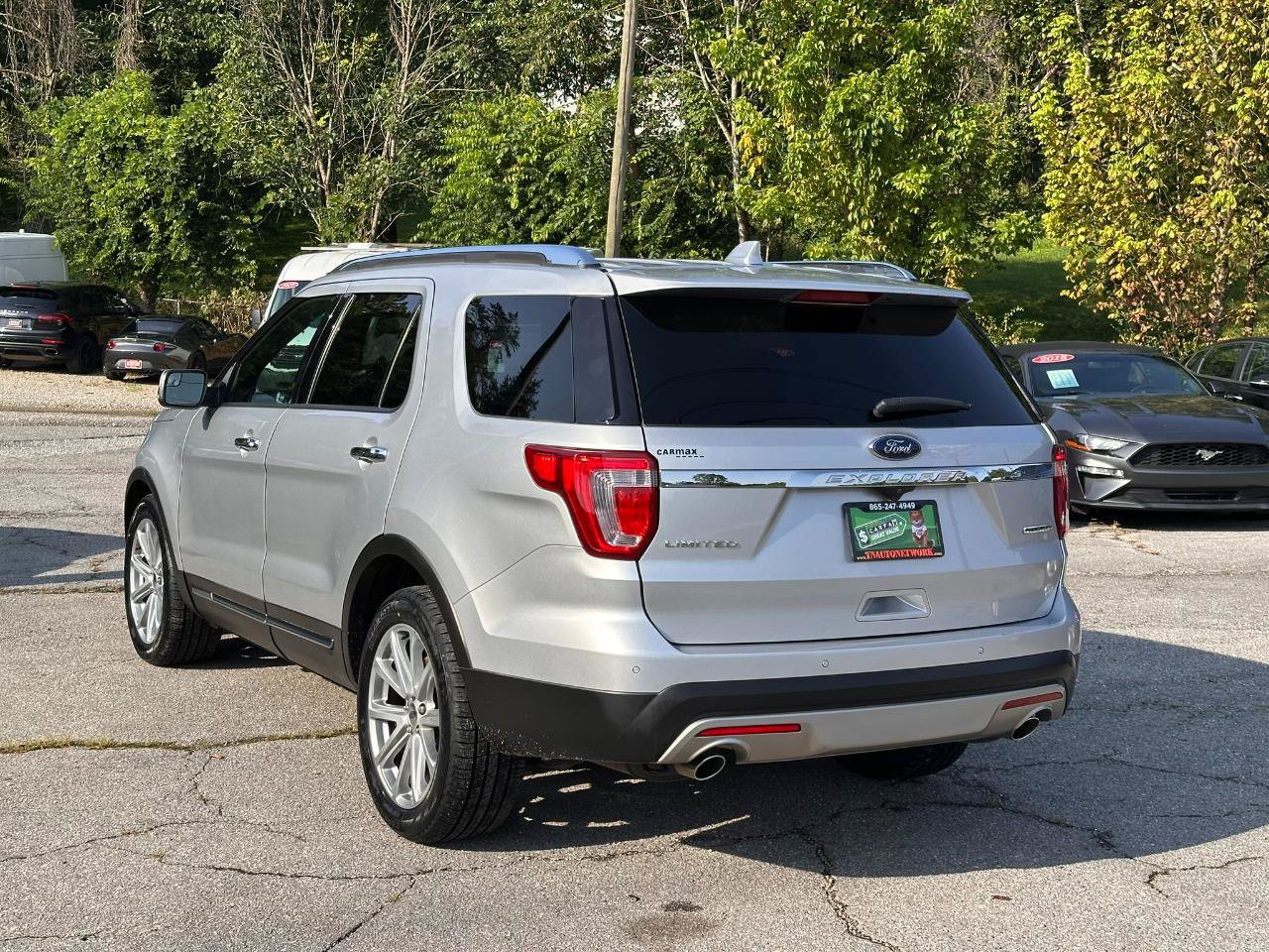 Used 2016 Ford Explorer Limited FWD image 7