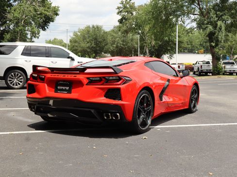 Used 2020 Chevrolet Corvette Stingray Preferred Cpe w/ 2LT Preferred Equipment Group RWD image 8