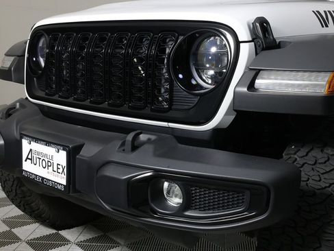 Used 2024 Jeep Wrangler Unlimited Sport AWD/4WD image 37