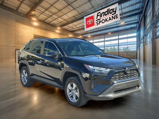Certified 2025 Toyota RAV4 XLE AWD/4WD image 3