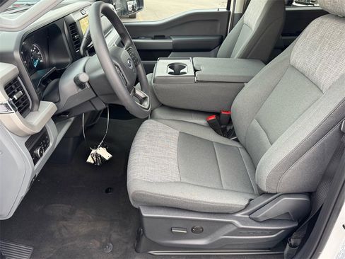 New 2026 Ford F250 XLT w/ FX4 Off-Road Package image 8